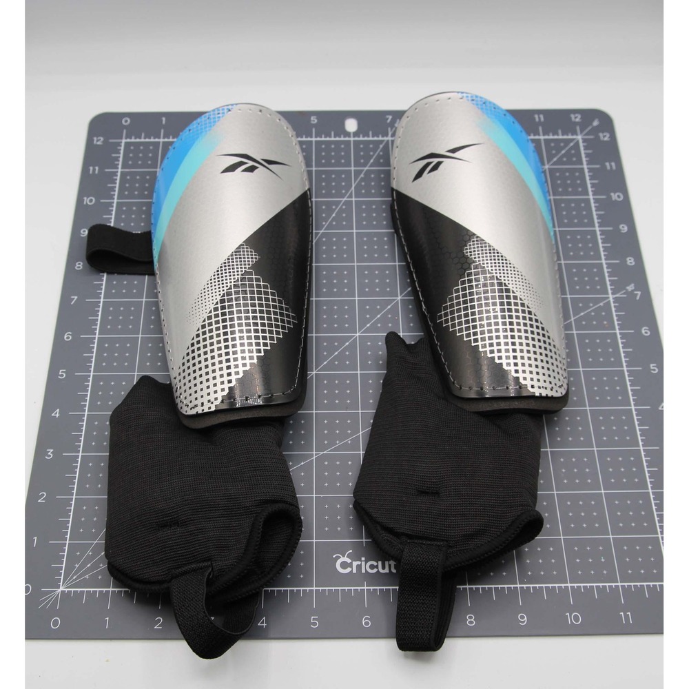Reebok Soccer Shin Guards Adult M/L Silver Black Blue Ankle Protection RVSR101A